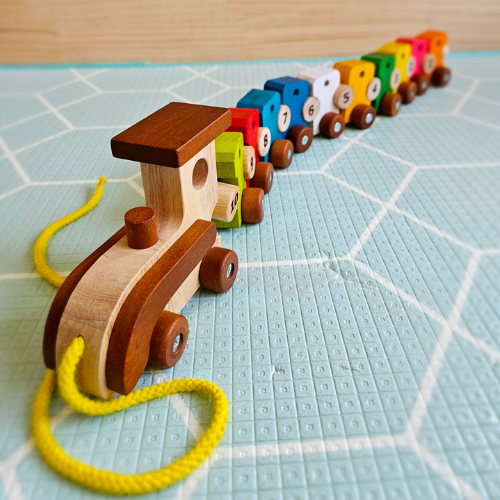 Lacing Train